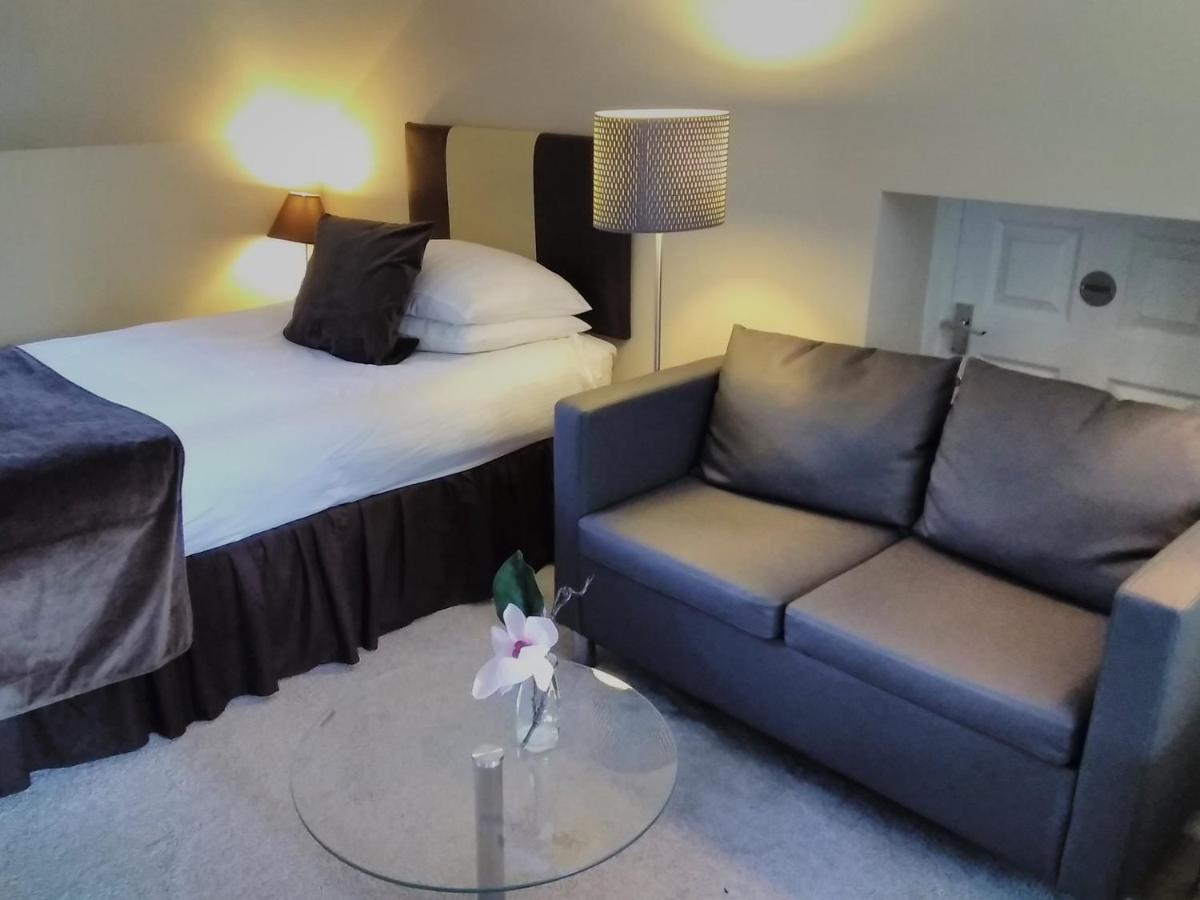 Windermere Studio Rooms - With Free Car Parking Onsite エクステリア 写真