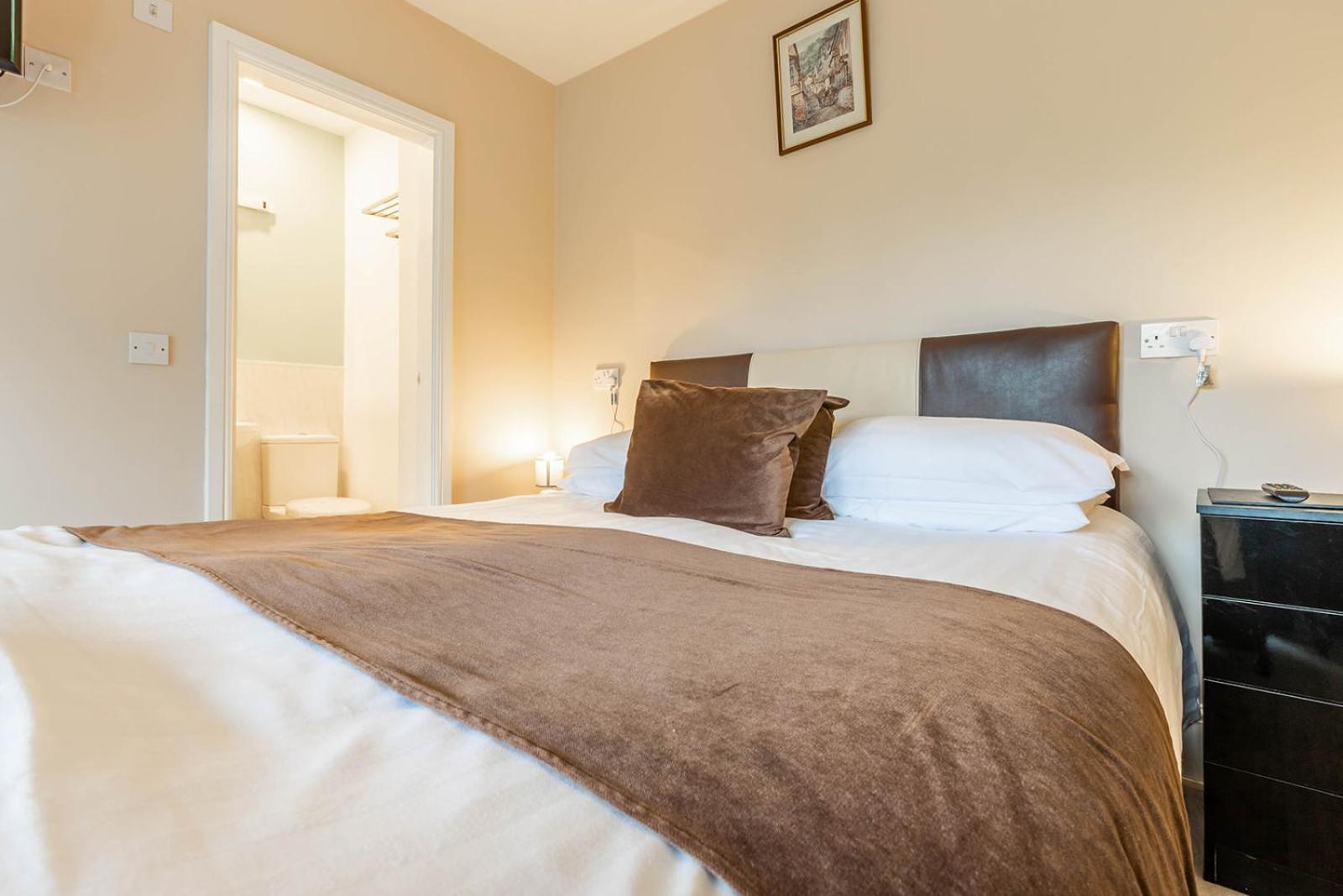 Windermere Studio Rooms - With Free Car Parking Onsite エクステリア 写真