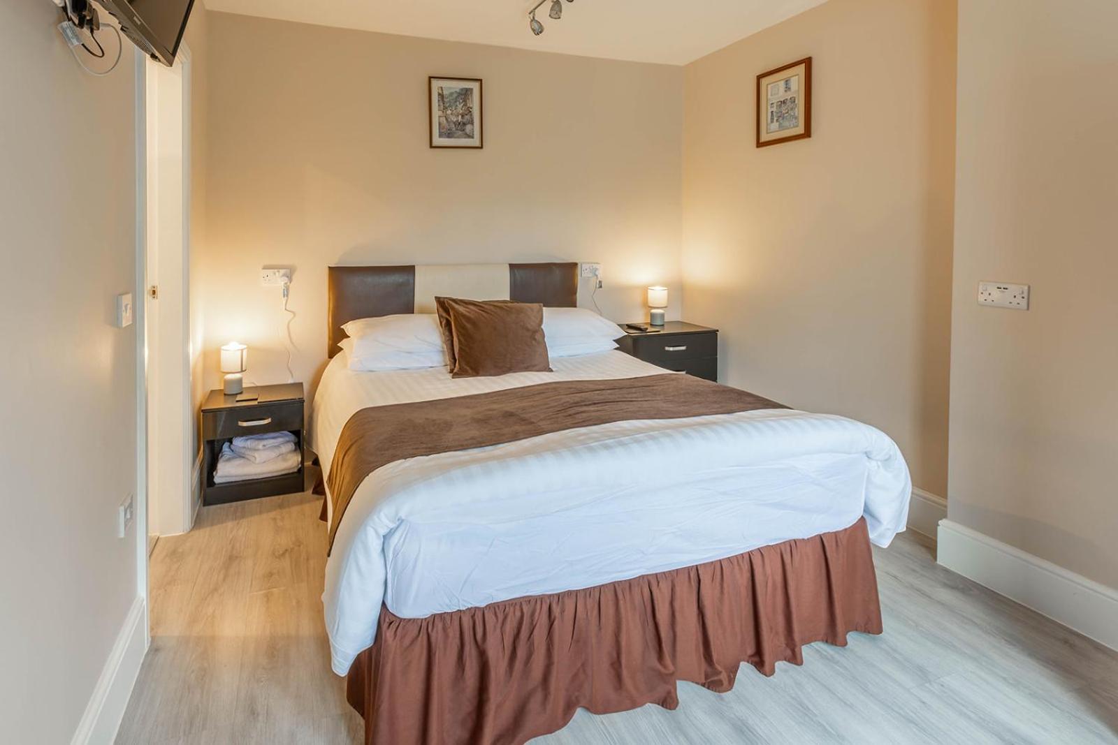 Windermere Studio Rooms - With Free Car Parking Onsite エクステリア 写真