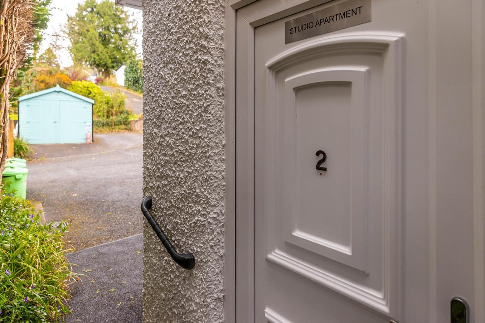 Windermere Studio Rooms - With Free Car Parking Onsite エクステリア 写真