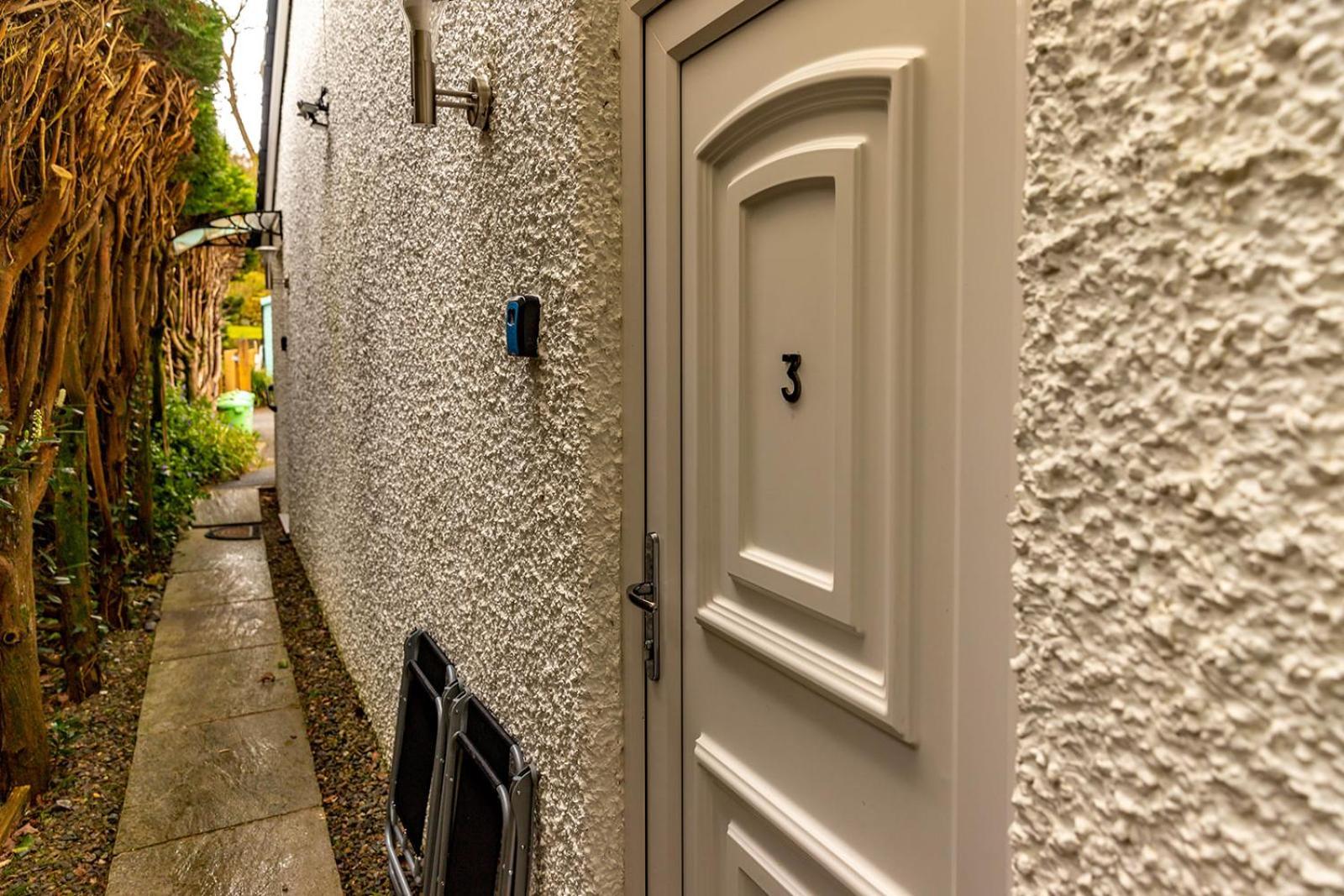 Windermere Studio Rooms - With Free Car Parking Onsite エクステリア 写真