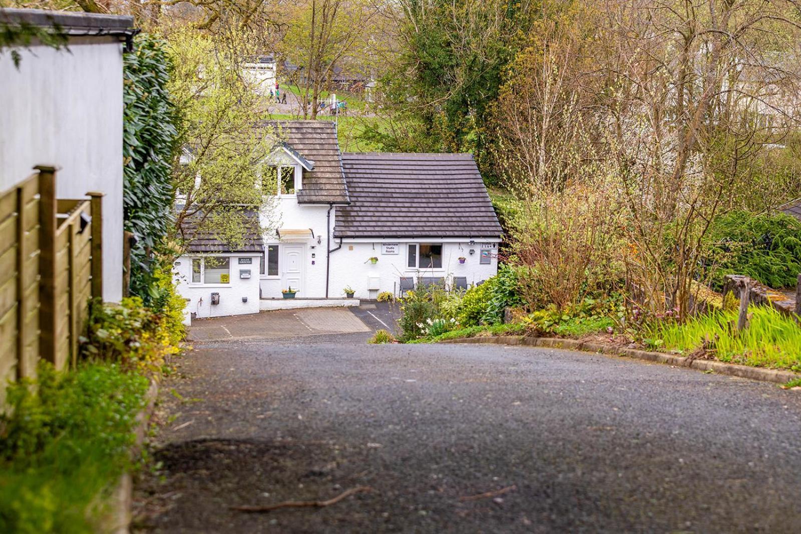 Windermere Studio Rooms - With Free Car Parking Onsite エクステリア 写真