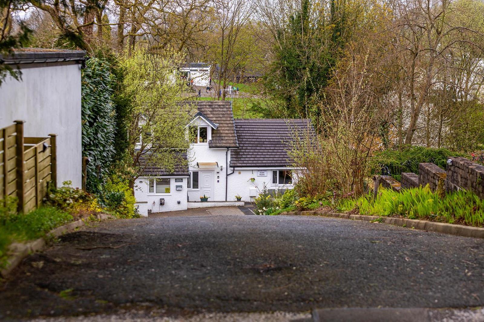 Windermere Studio Rooms - With Free Car Parking Onsite エクステリア 写真