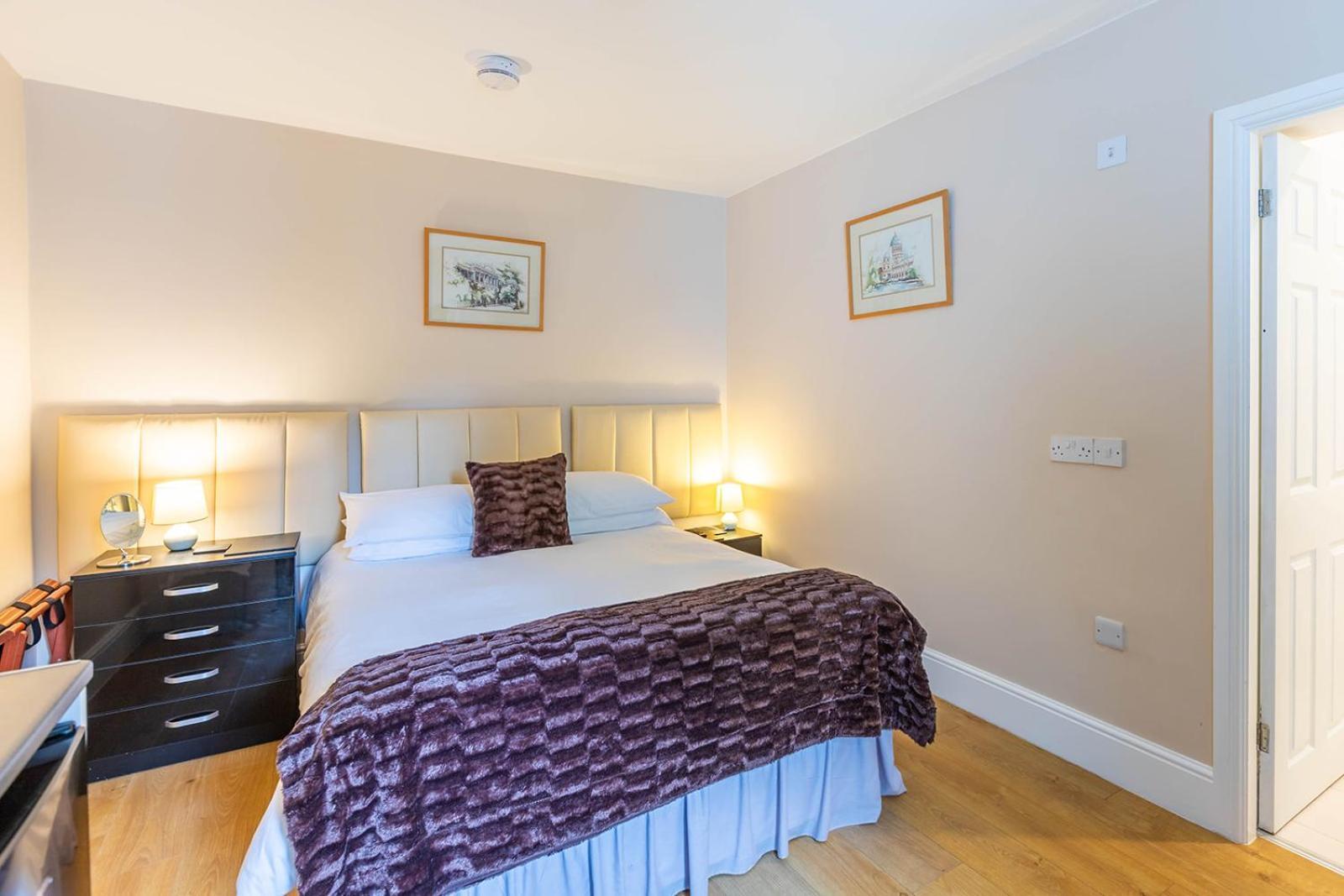 Windermere Studio Rooms - With Free Car Parking Onsite エクステリア 写真